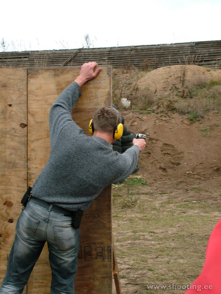 IPSC 20051016 tallinn sygis 2005 Aleksei Golikov